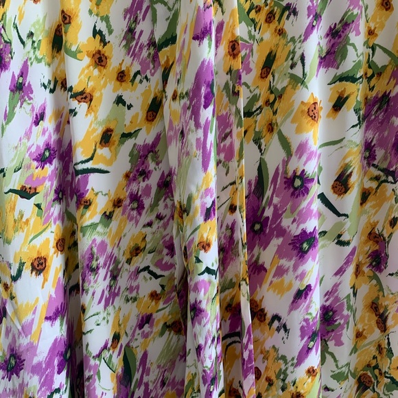 Maggy London Floral Midi Dress in Soft White Light Rust Size 6 - Picture 8 of 10